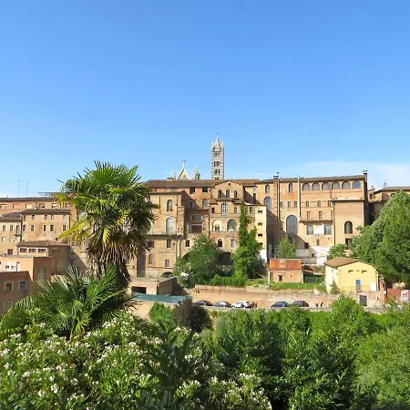 Casa Del Bravo - Camera Signorile '800 Sugli Antichi Orti Senesi Pensión