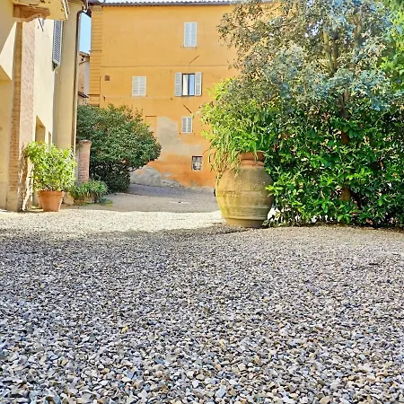 Casa Del Bravo - Camera Signorile '800 Sugli Antichi Orti Senesi Pensión